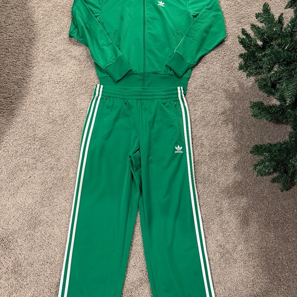 ADIDAS TRACKSUIT SET - Picture 5 of 6